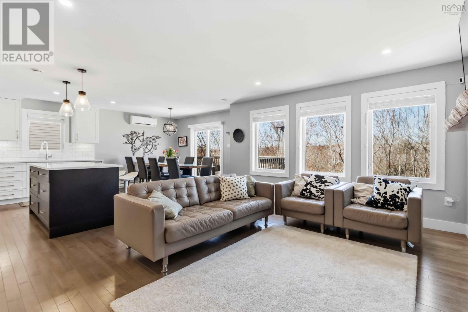 363 Alabaster Way - 3