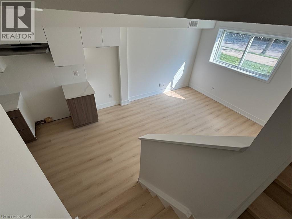 144 W HIGHLAND Road W Unit# 25, Kitchener, Ontario, N2M3B8 — Photo 7