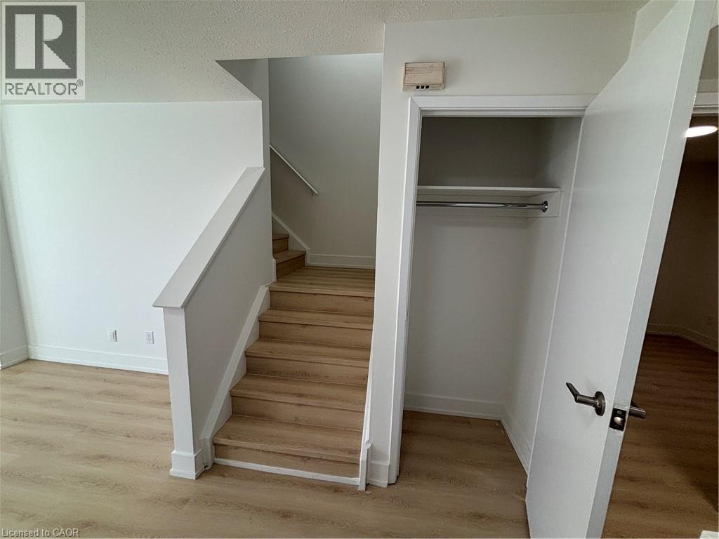 144 W HIGHLAND Road W Unit# 25, Kitchener, Ontario, N2M3B8 — Photo 4