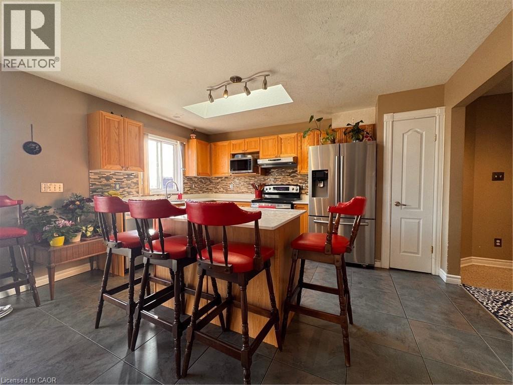 777 KARLSFELD Road, Waterloo, Ontario, N2T2X2 — Photo 13