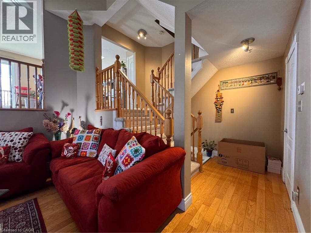777 KARLSFELD Road, Waterloo, Ontario, N2T2X2 — Photo 14