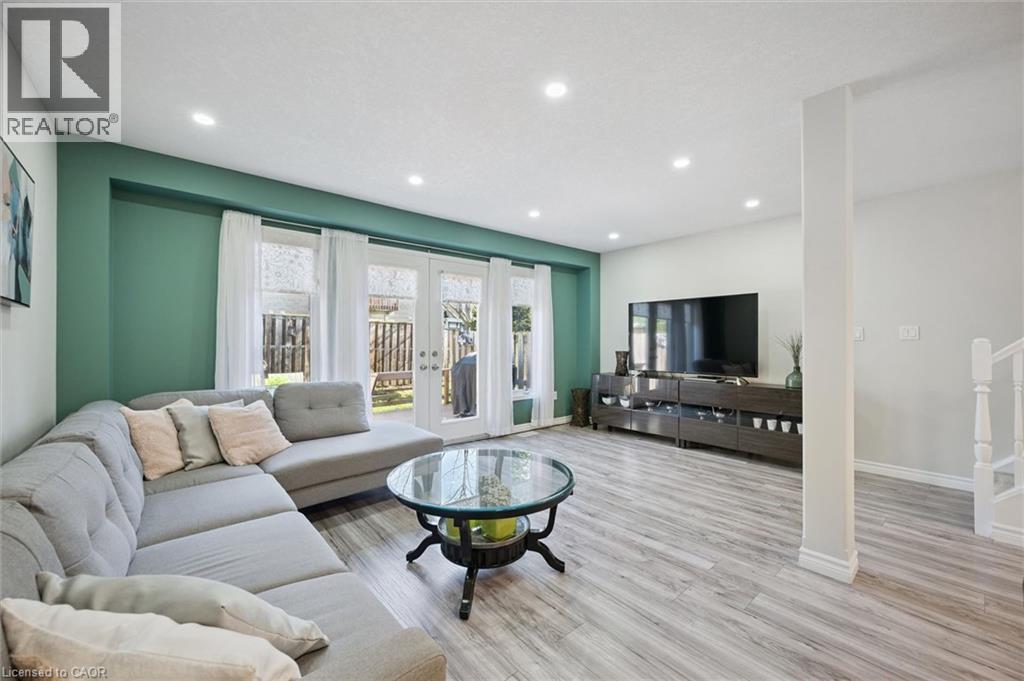 85 BANKSIDE Drive Unit# K61, Kitchener, Ontario, N2N3M4 — Photo 25