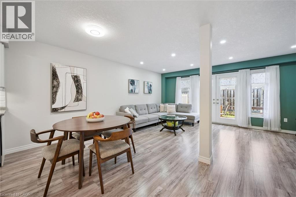 85 BANKSIDE Drive Unit# K61, Kitchener, Ontario, N2N3M4 — Photo 11