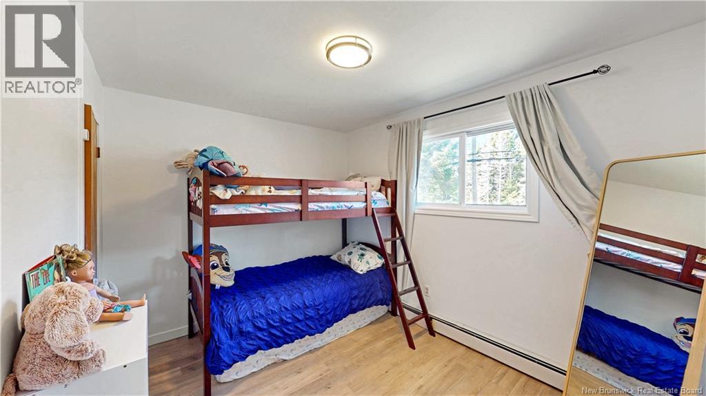 42 Churchland Road - 13