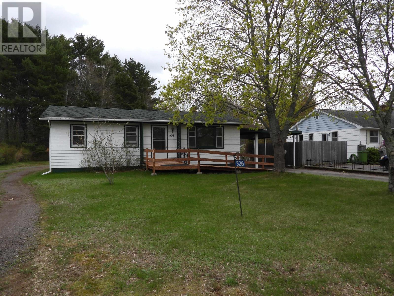 Property 27 of 34 of 526 Windsor Street