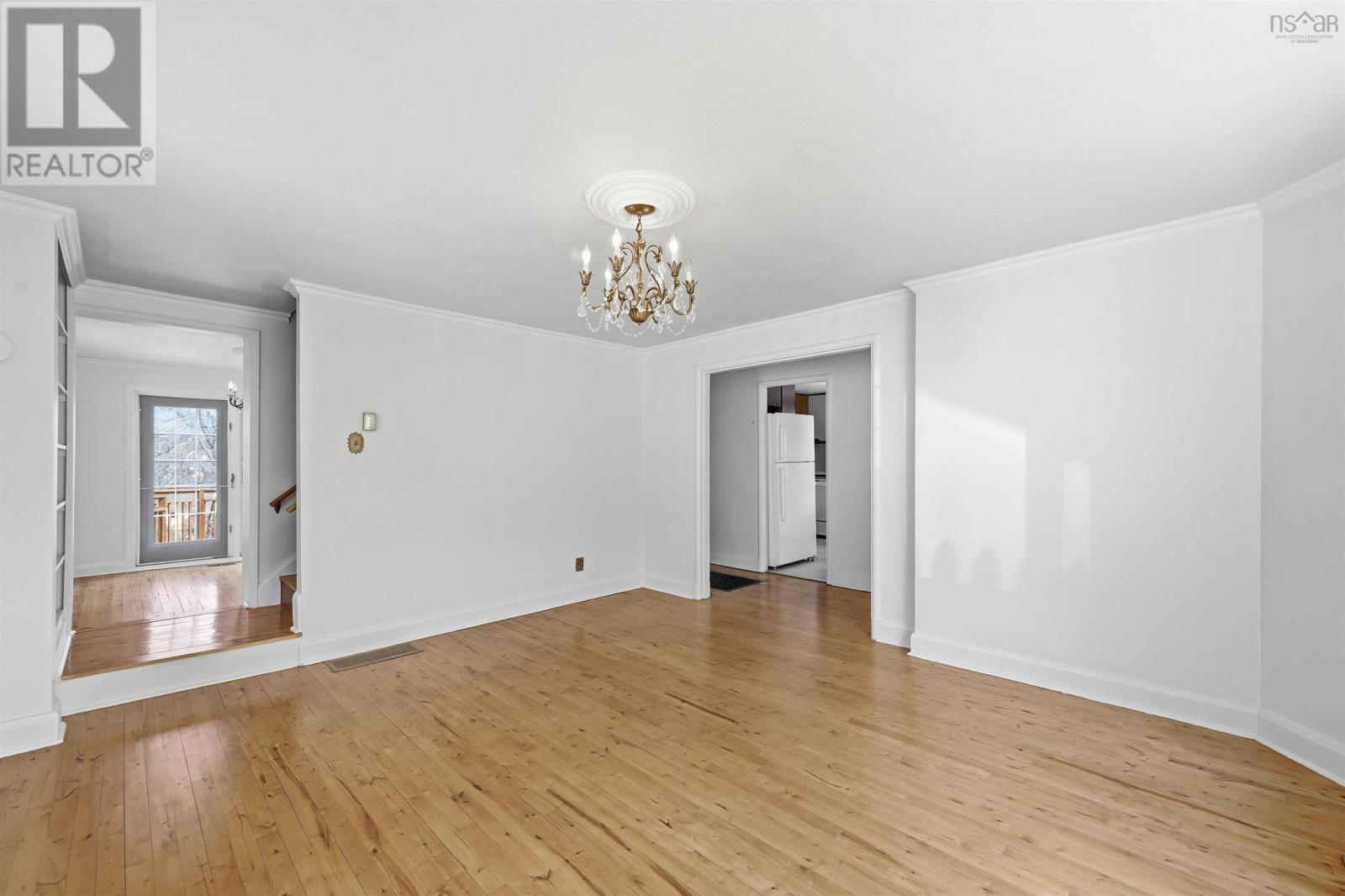 Property 32 of 48 of 241 Johnstone Avenue