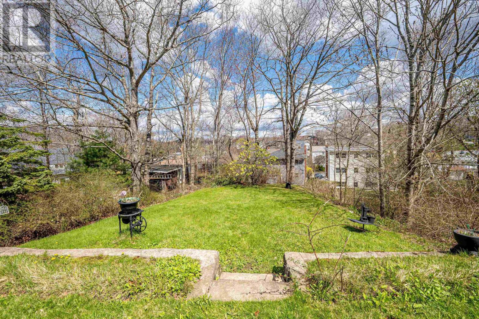 Property 17 of 48 of 241 Johnstone Avenue