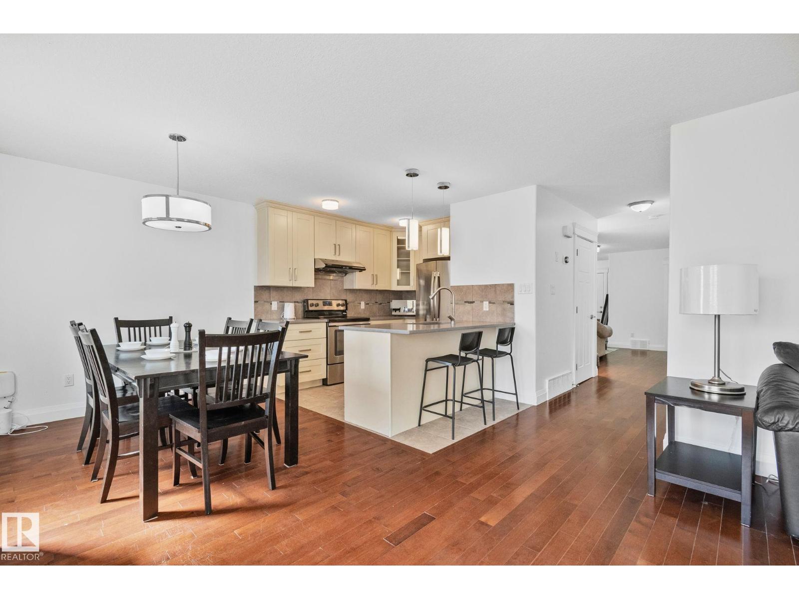 10813 66 AV NW - 10