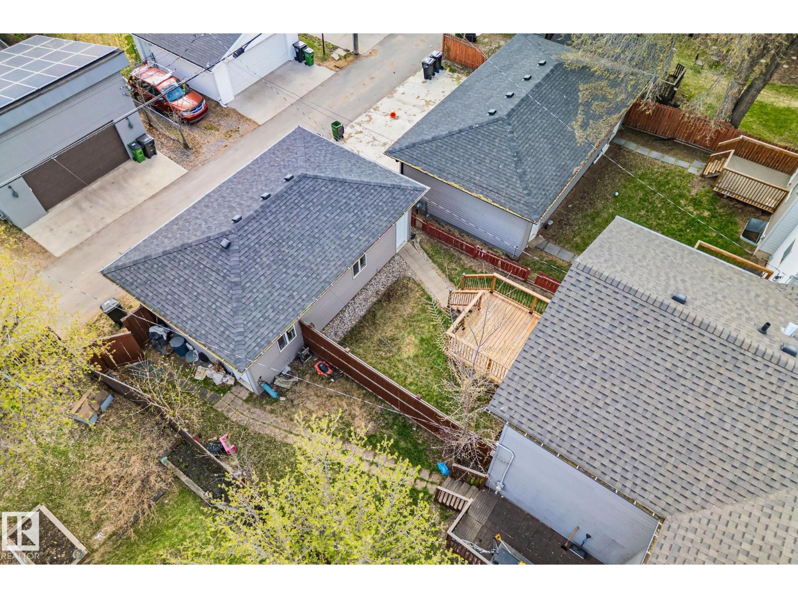 10813 66 AV NW - 63