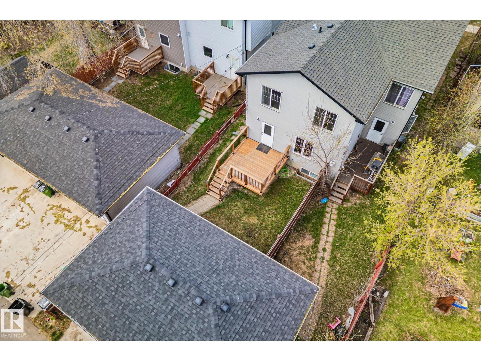 10813 66 AV NW - 64