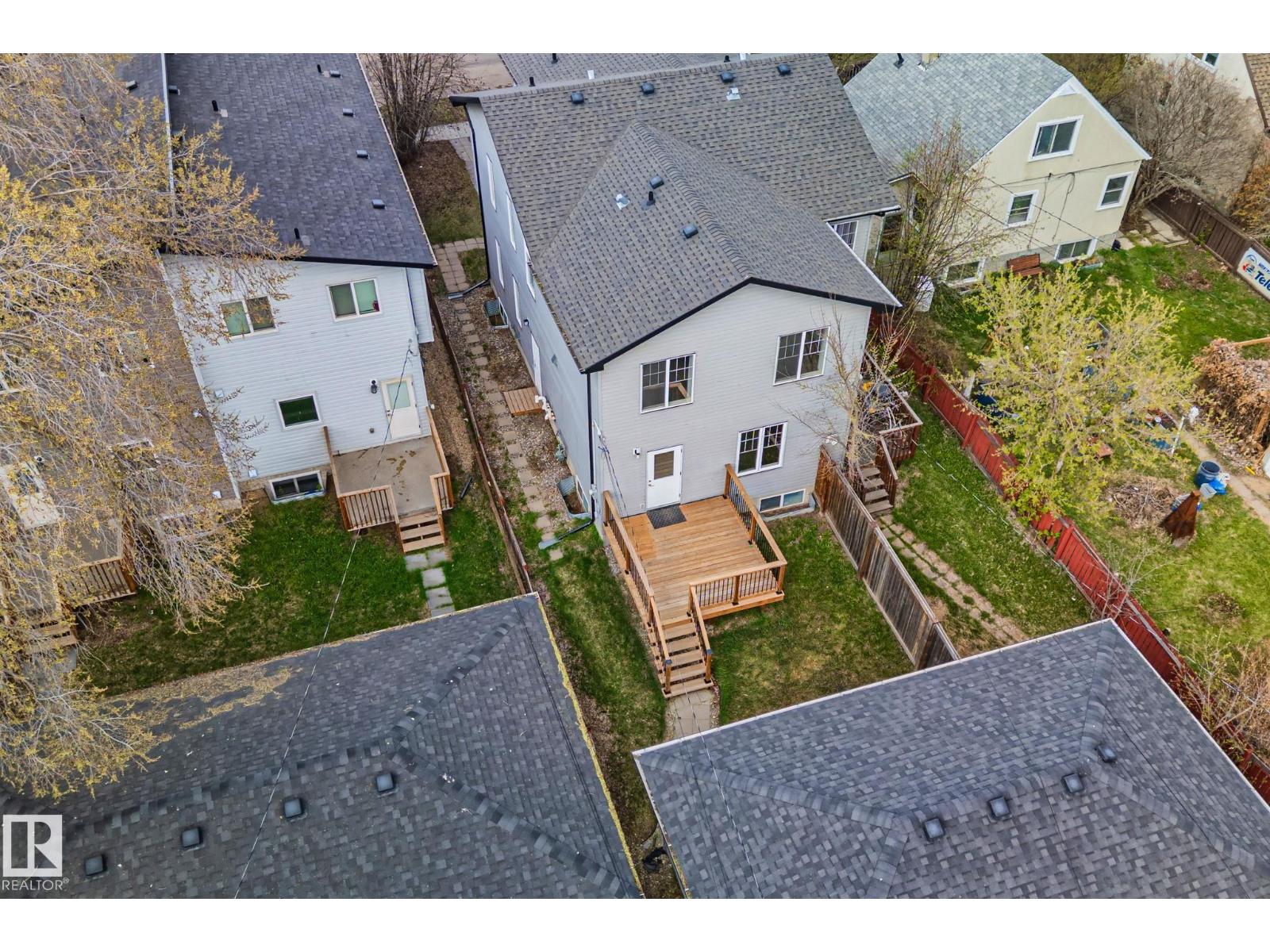 10813 66 AV NW - 65