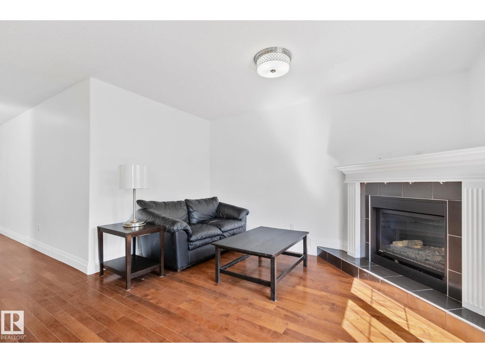10813 66 AV NW - 9