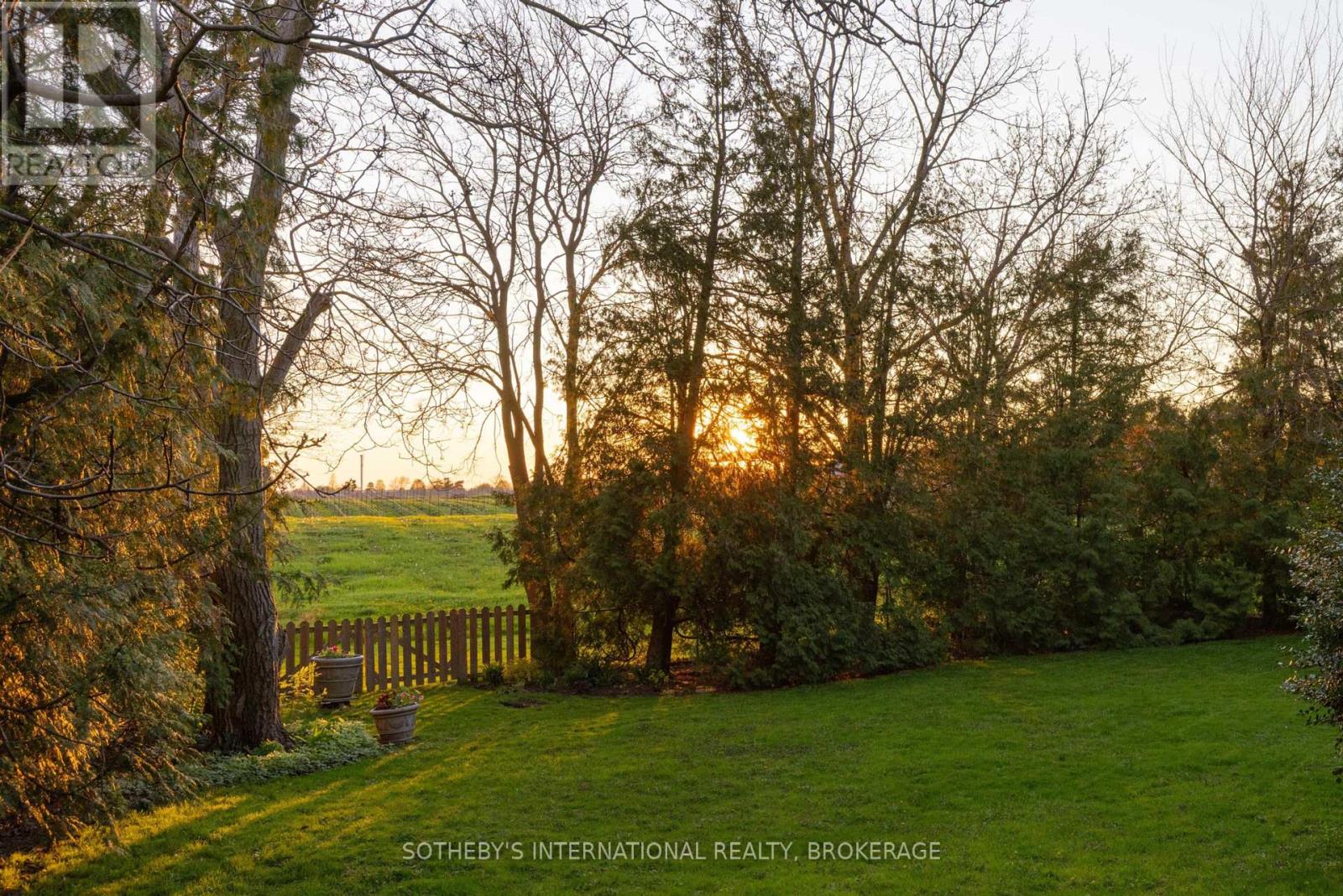 15906 NIAGARA PARKWAY - Image 3