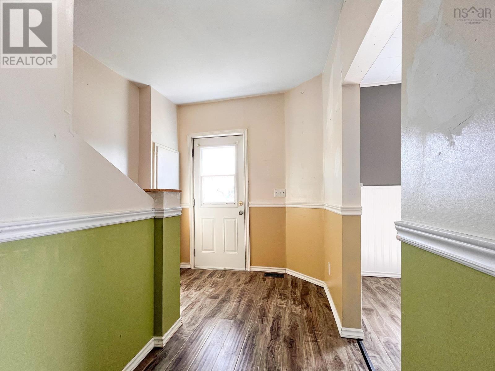 196 Gatacre Street - 8
