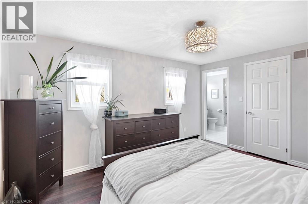 51 CARTIER Crescent, Hamilton, Ontario, L8W3L8 — Photo 17