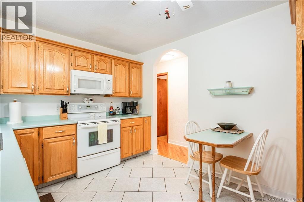 27 Chapel Road - 14