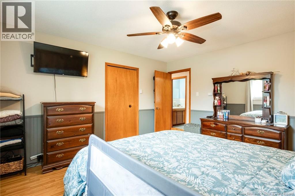 27 Chapel Road - 18