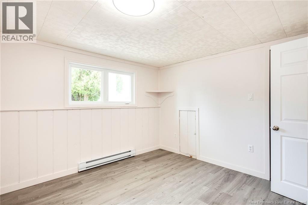 27 Chapel Road - 25