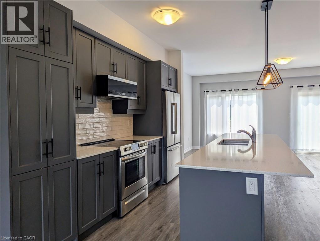54 CADWELL Lane, Hamilton, Ontario, L9C0E8 — Photo 2