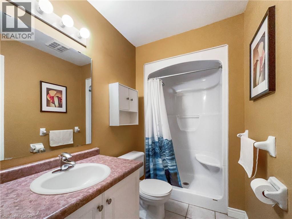 47 DYNASTY Avenue, Stoney Creek, Ontario, L8G4Z5 — Photo 16