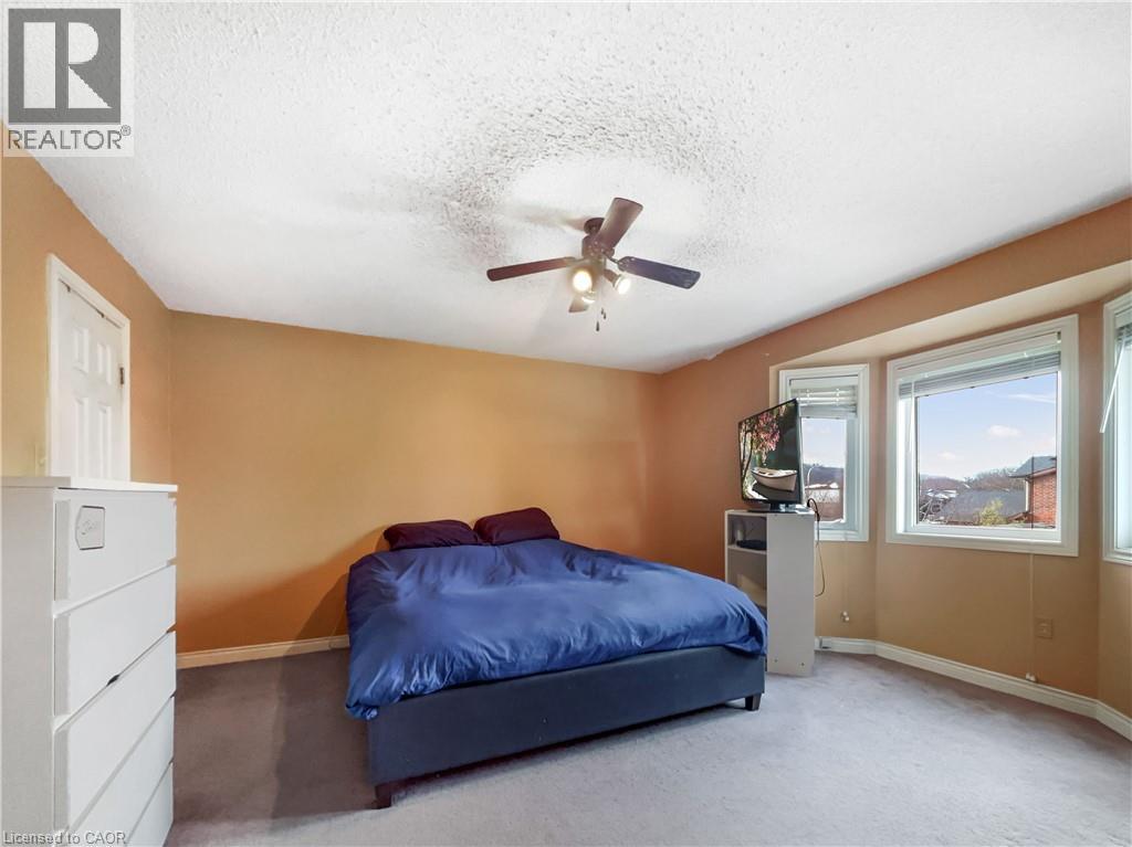 47 DYNASTY Avenue, Stoney Creek, Ontario, L8G4Z5 — Photo 19