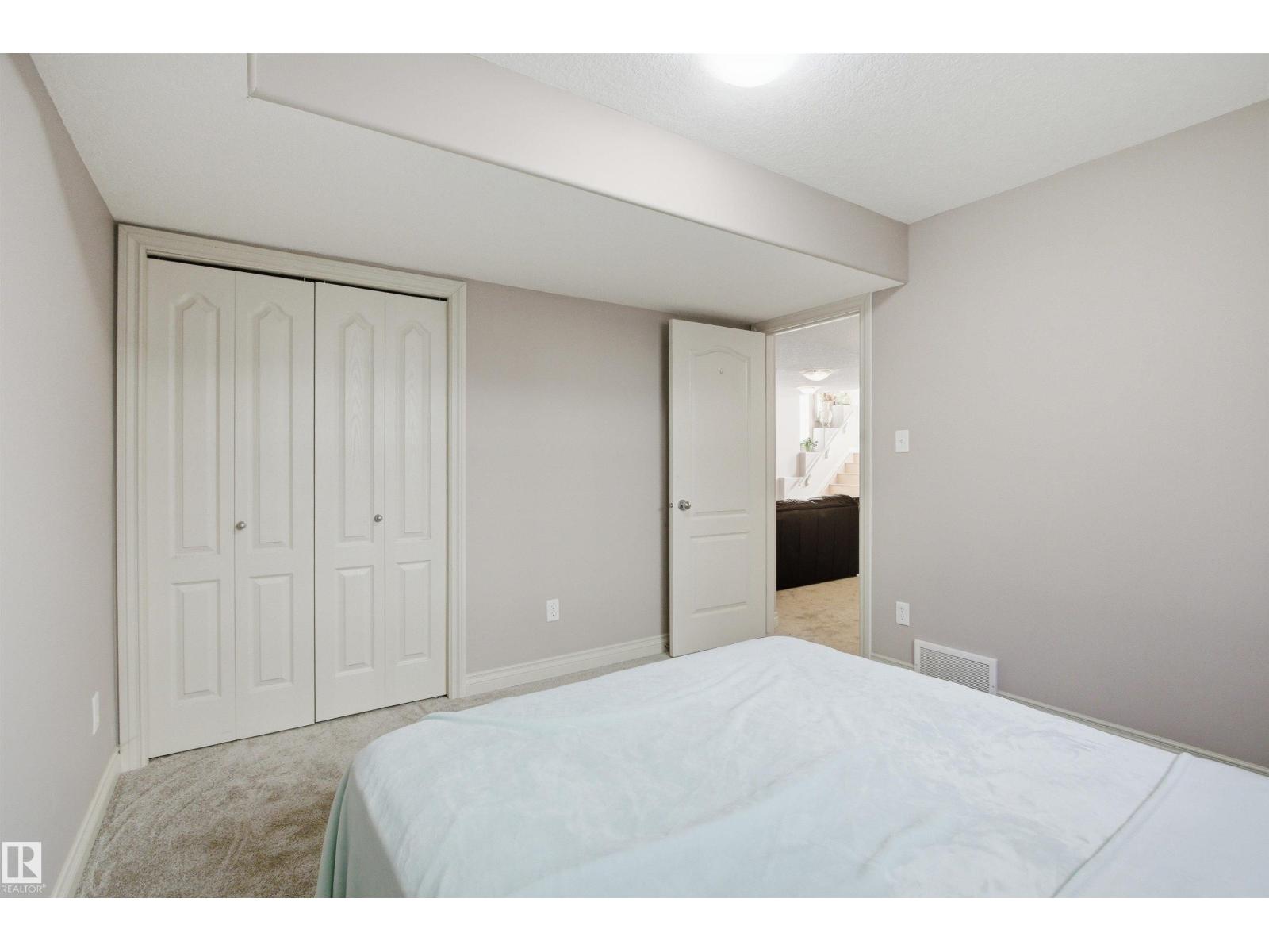 16204 48 ST NW - 31