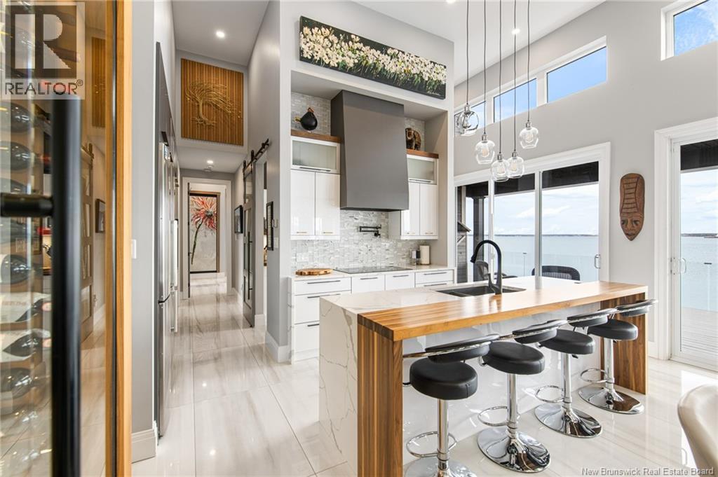 486 Paturel Street - 34