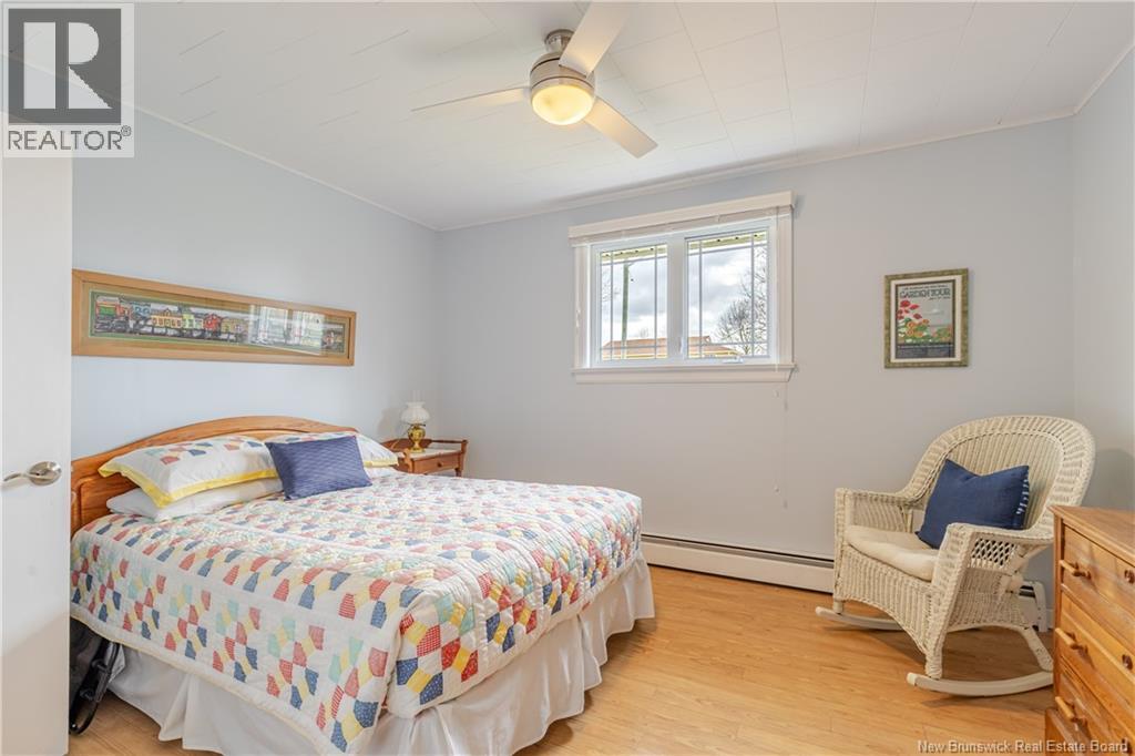 404 Glengarry Place - 11