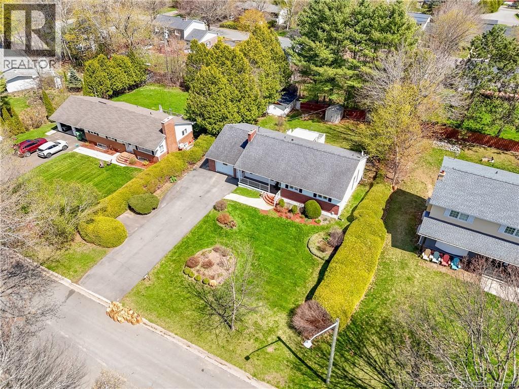 404 Glengarry Place - 24