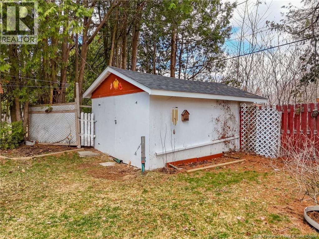 404 Glengarry Place - 29