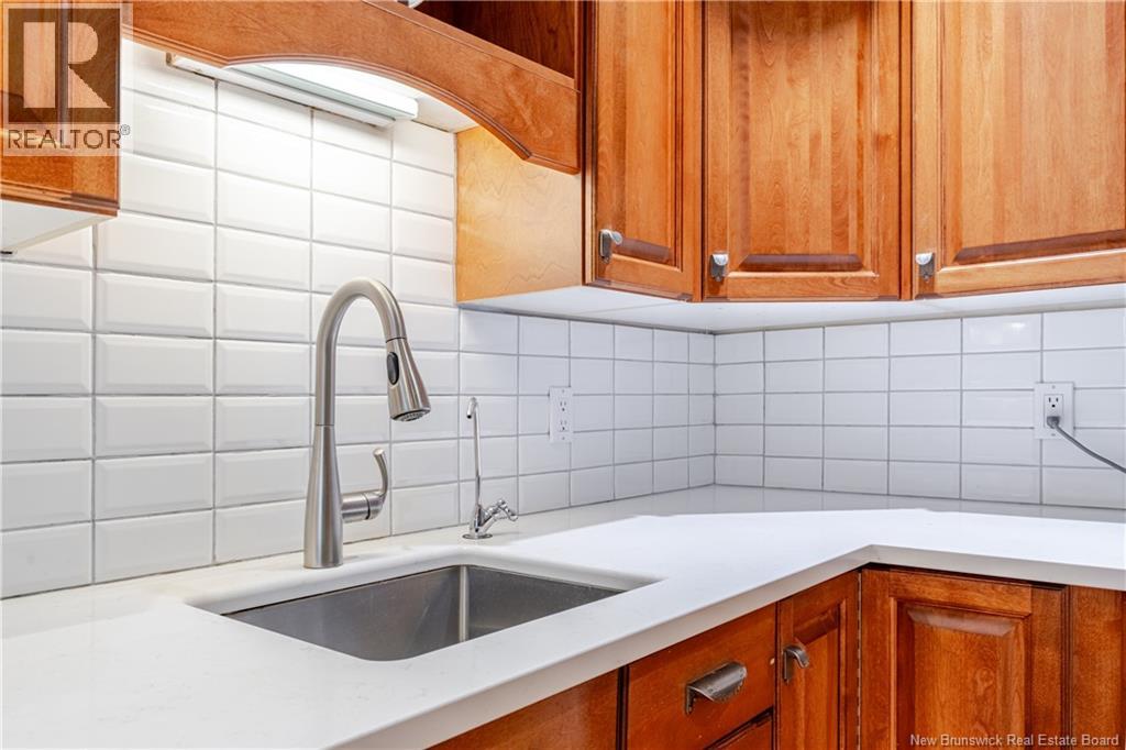 404 Glengarry Place - 7