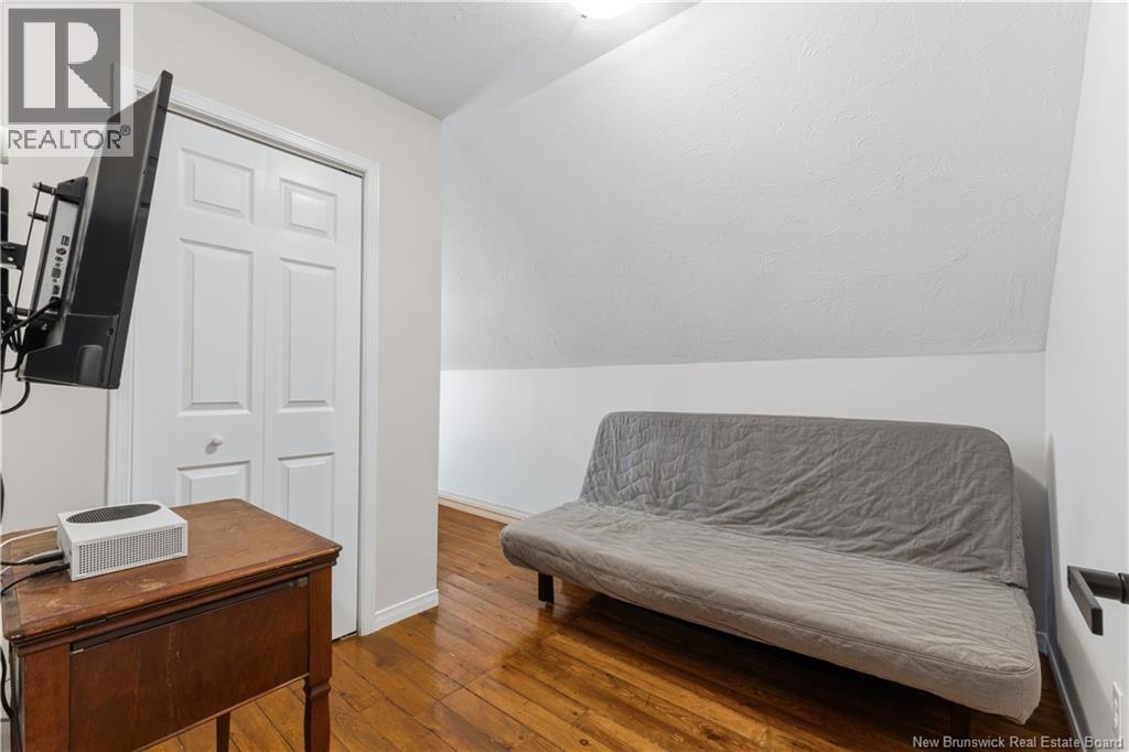 6 Parker Rd - 20