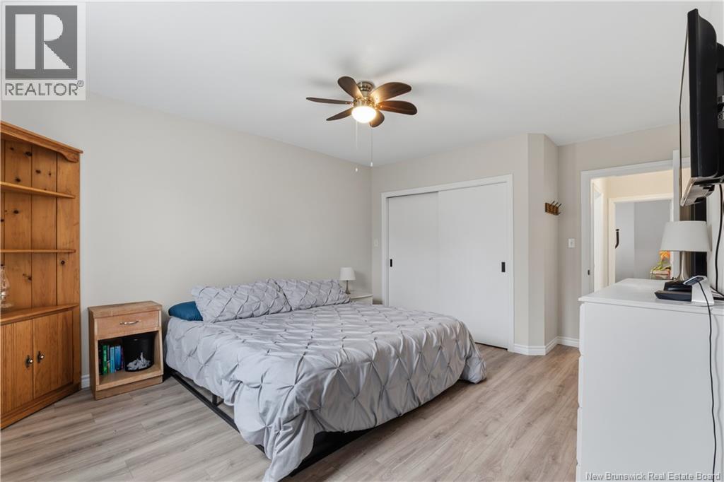 6 Parker Rd - 13