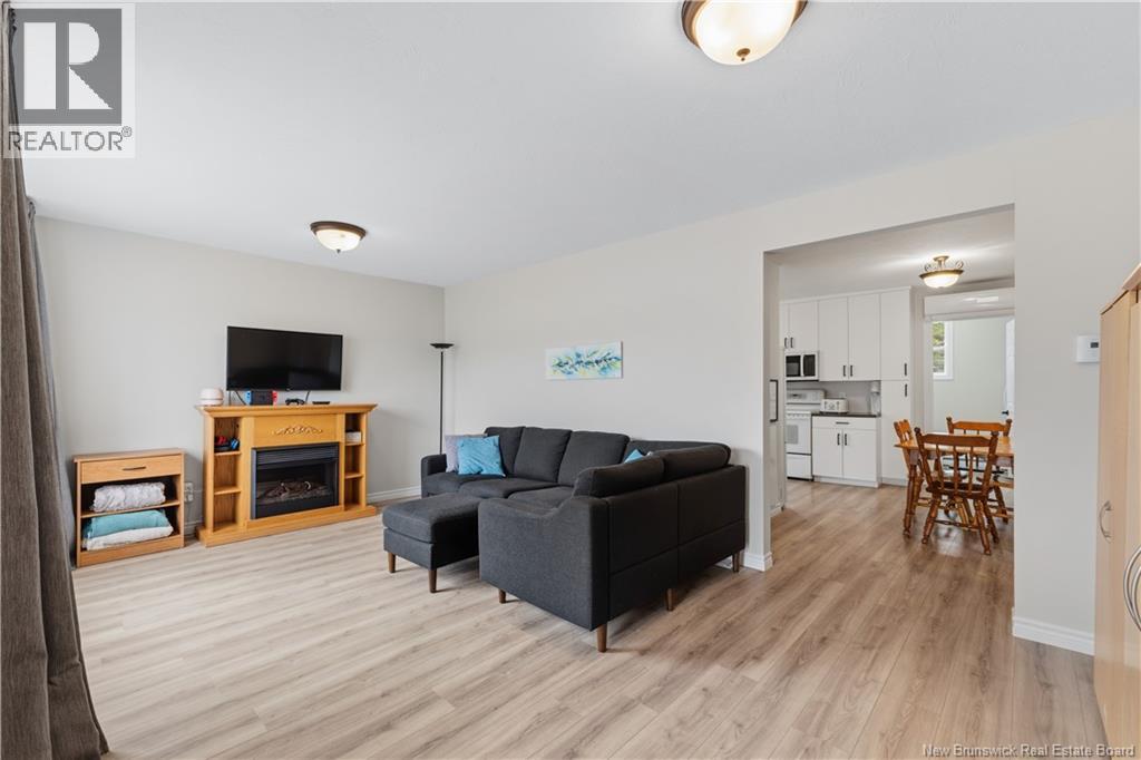 6 Parker Rd - 5