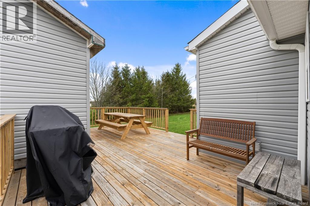 6 Parker Rd - 25