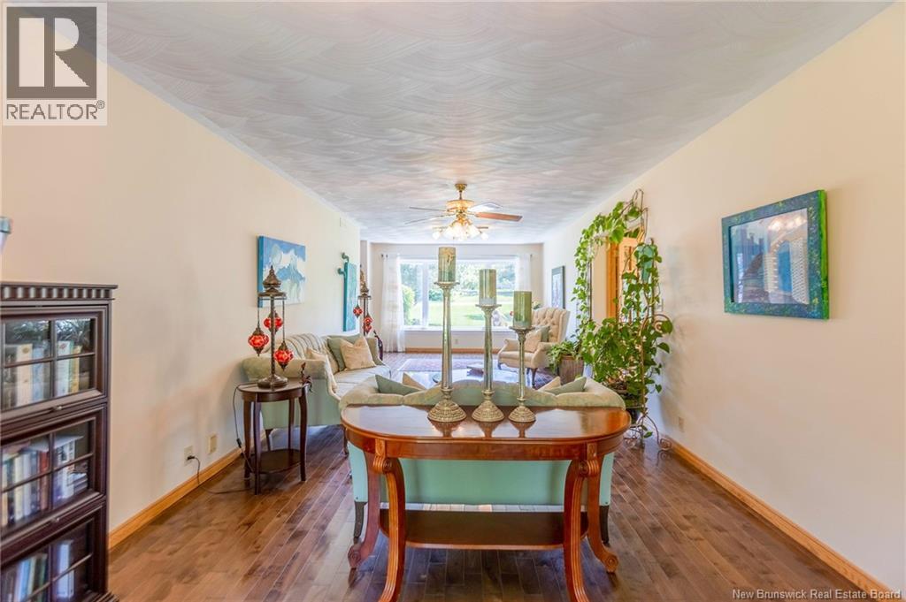 44 West Avenue - 12