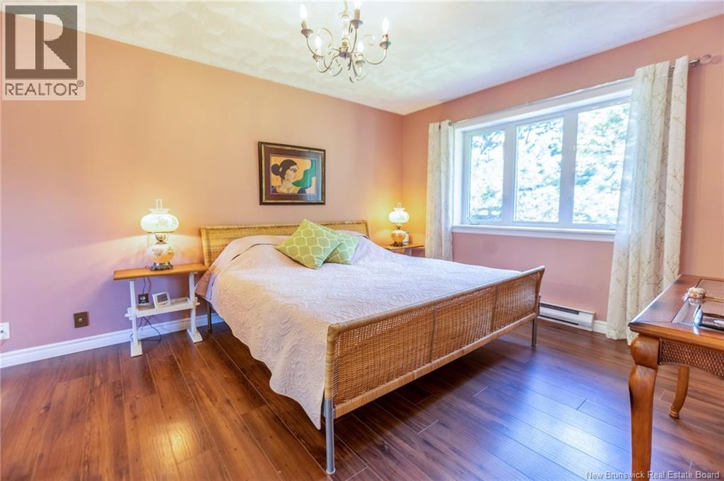 44 West Avenue - 25