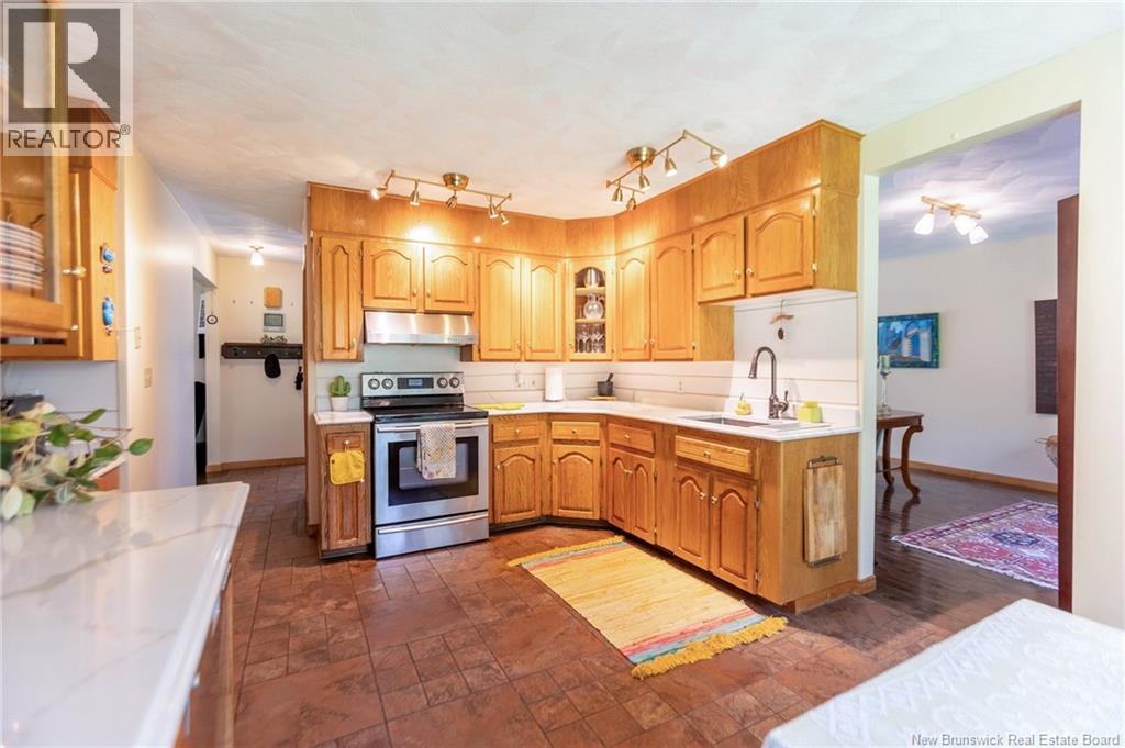 44 West Avenue - 14