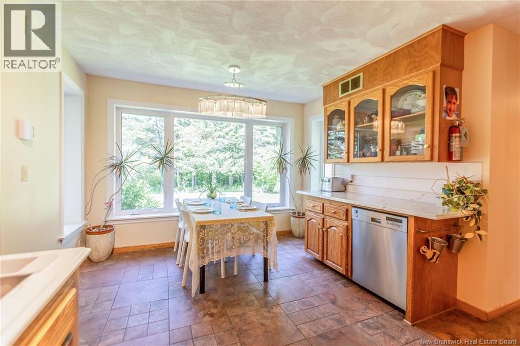 44 West Avenue - 16