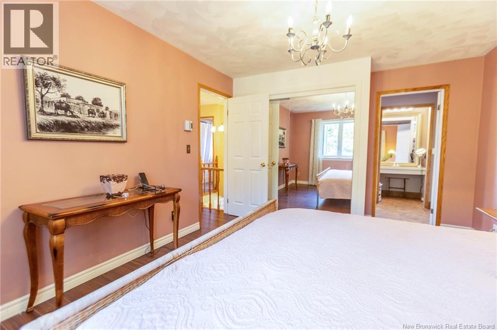 44 West Avenue - 26