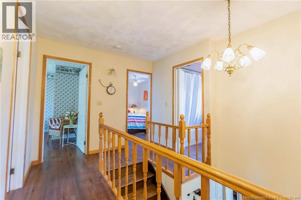 44 West Avenue - Image 32