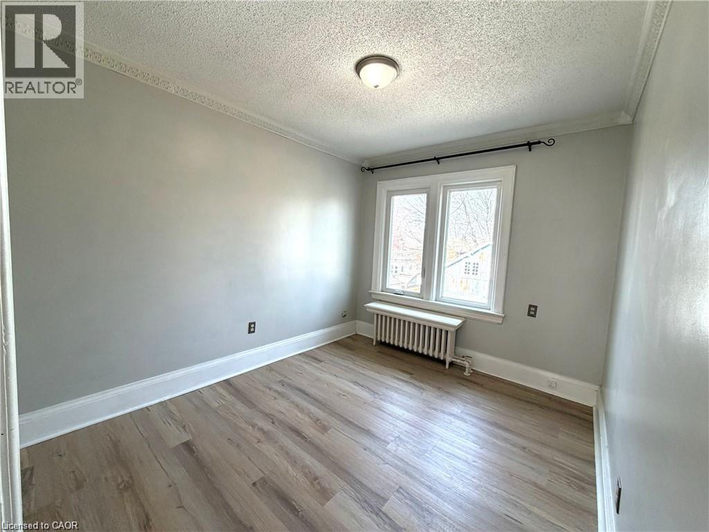 218 WEBER Street E, Kitchener, Ontario, N2H1E8 — Photo 11