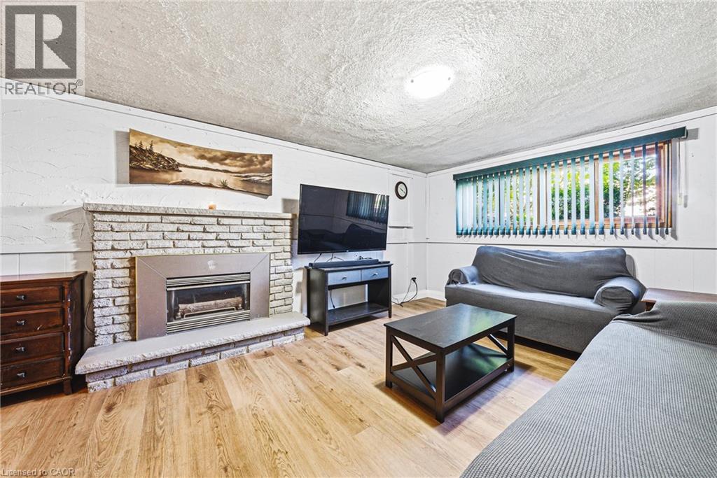 2231 SANDRINGHAM Drive, Burlington, Ontario, L7P3E6 — Photo 20