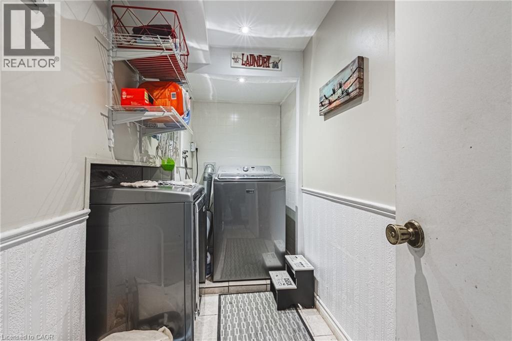 2231 SANDRINGHAM Drive, Burlington, Ontario, L7P3E6 — Photo 23