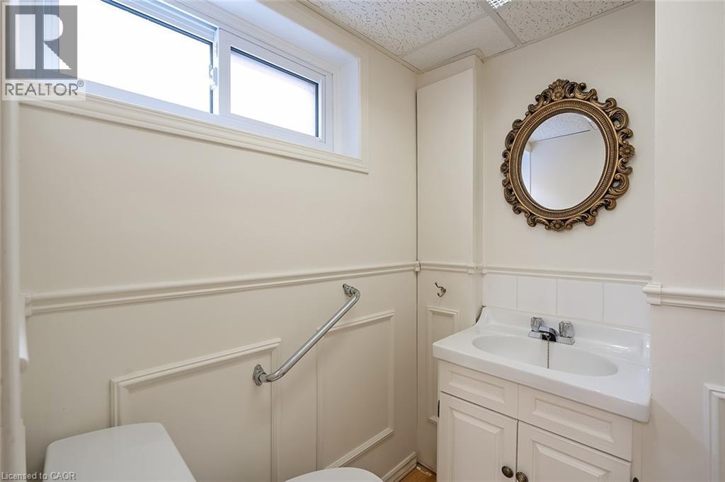 652 ARDLEIGH Crescent, Burlington, Ontario, L7L4K8 — Photo 30
