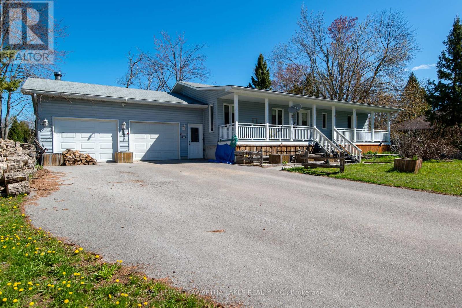 62 EVANS DRIVE - 44
