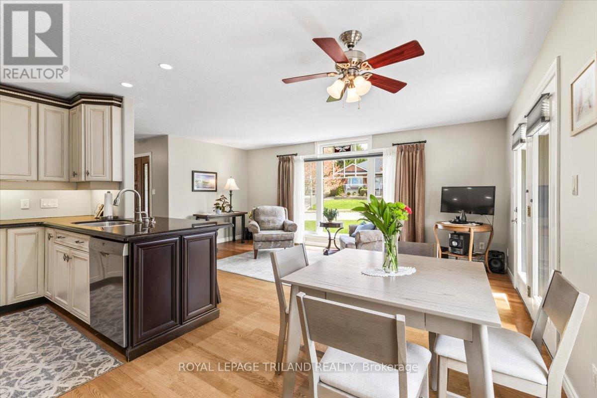 272 4TH STREET CRESCENT - 10