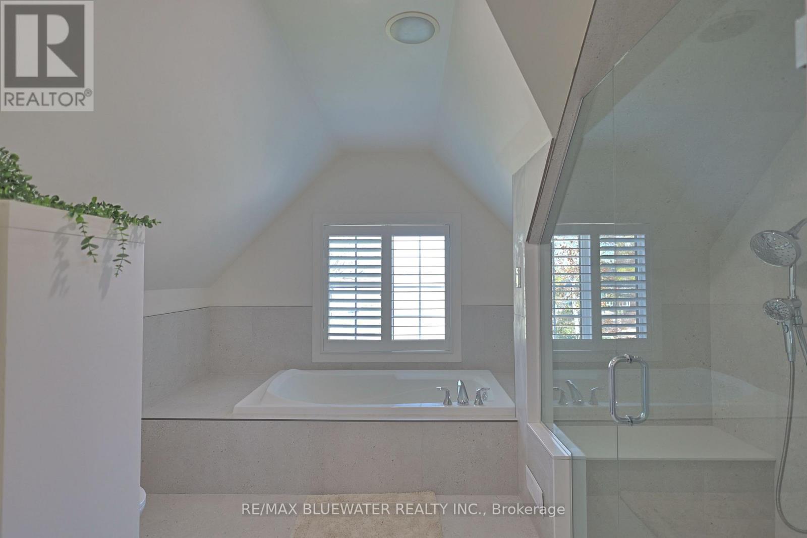 73083 NORTHRIDGE ROAD - 33