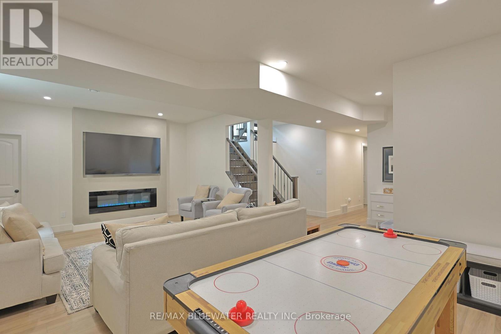 73083 NORTHRIDGE ROAD - 37