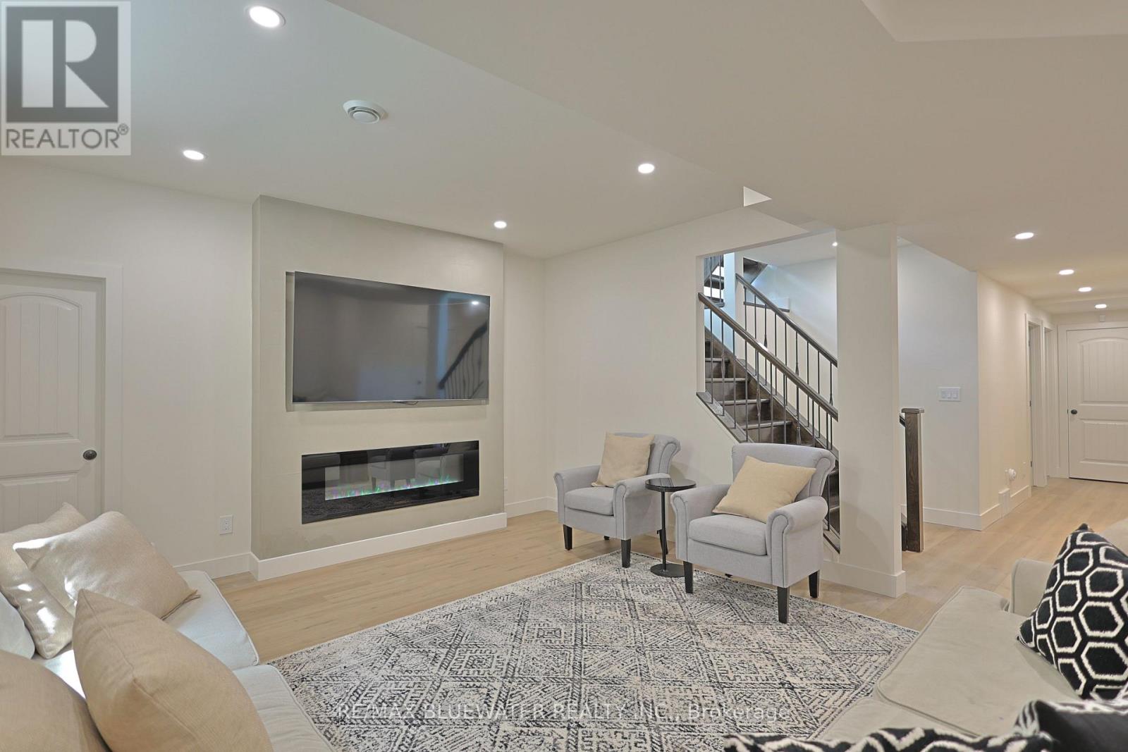 73083 NORTHRIDGE ROAD - 38